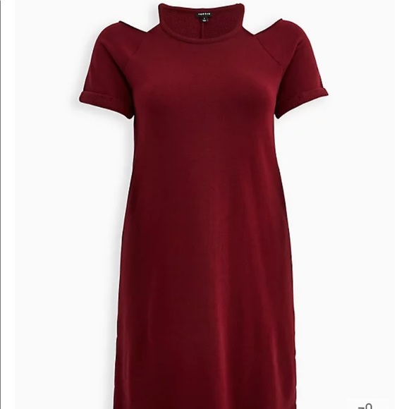 6x (30w) Torrid COLD SHOULDER DRESS - COZY FLEECE WINE NWT - Picture 5 of 5